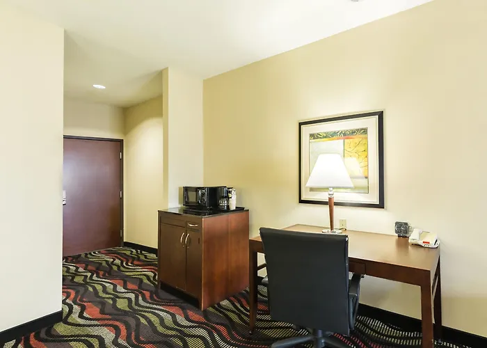 Comfort Suites Beaumont I-10