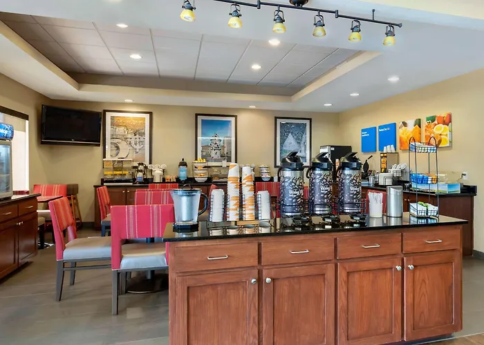 Comfort Inn & Suites Port Arthur-Port Neches